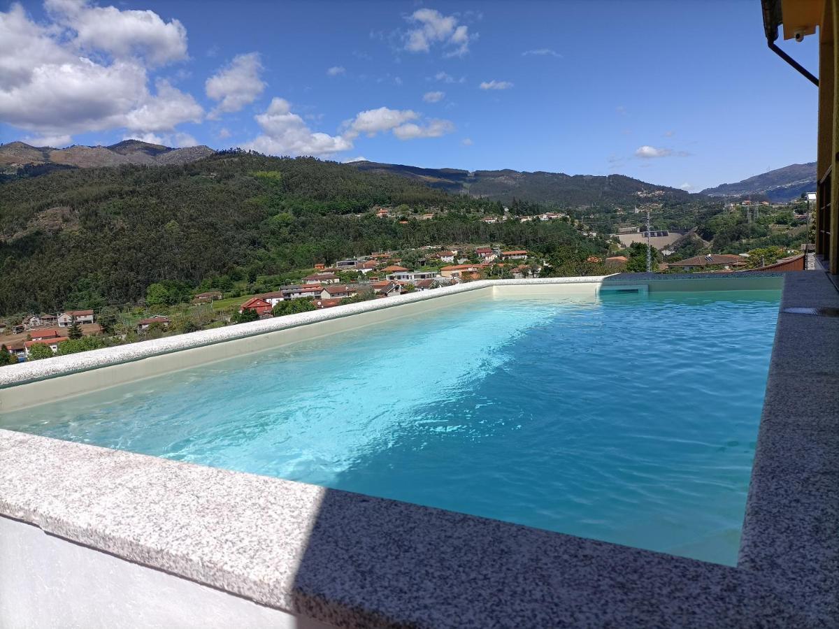 Casa Amarela Da Canicada 维埃拉·多米尼奥 外观 照片