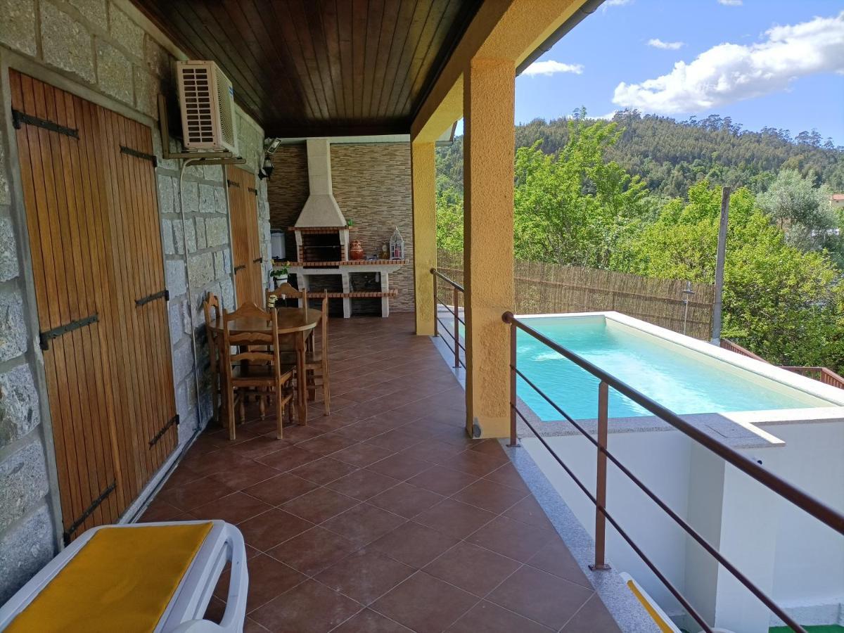 Casa Amarela Da Canicada 维埃拉·多米尼奥 外观 照片