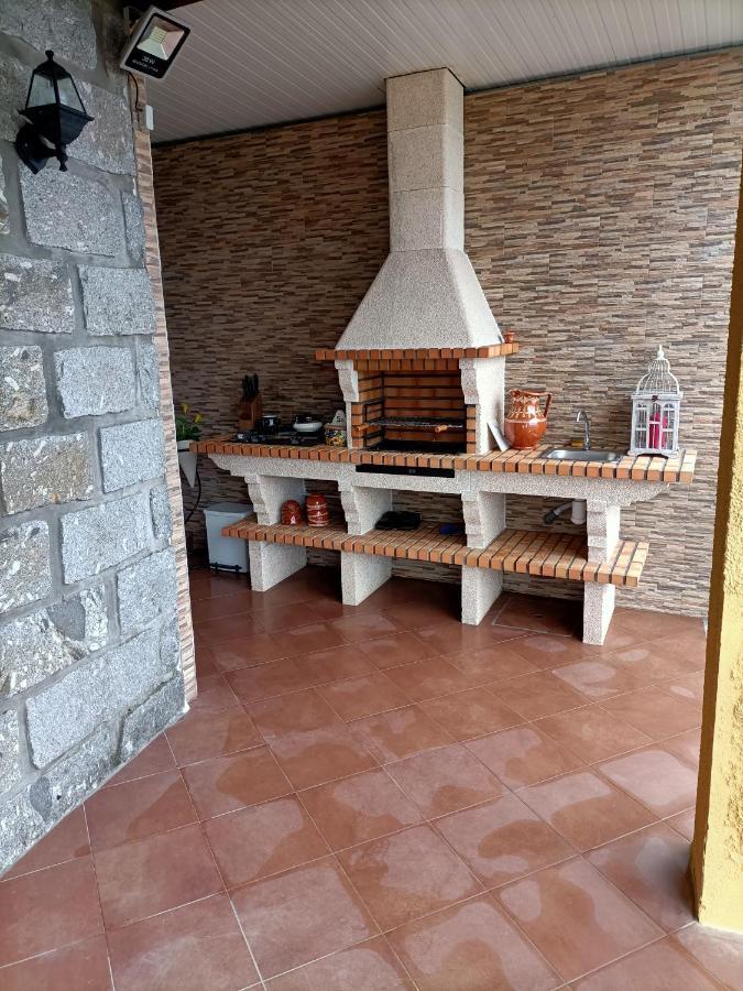 Casa Amarela Da Canicada 维埃拉·多米尼奥 外观 照片